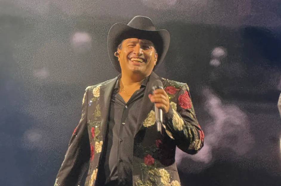 Julión Álvarez regresa a EE.UU.: un reencuentro épico con su público y sus raíces