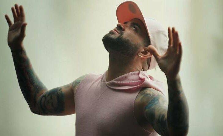 Nacho lanza álbum cristiano y conmueve con su transformación espiritual